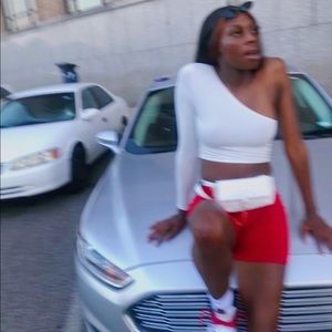 Meet your Posher, Tajah